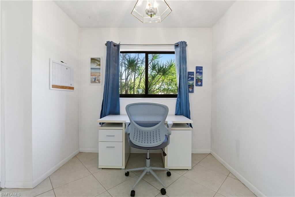 GOLF VIEW MANOR CONDO - Residential