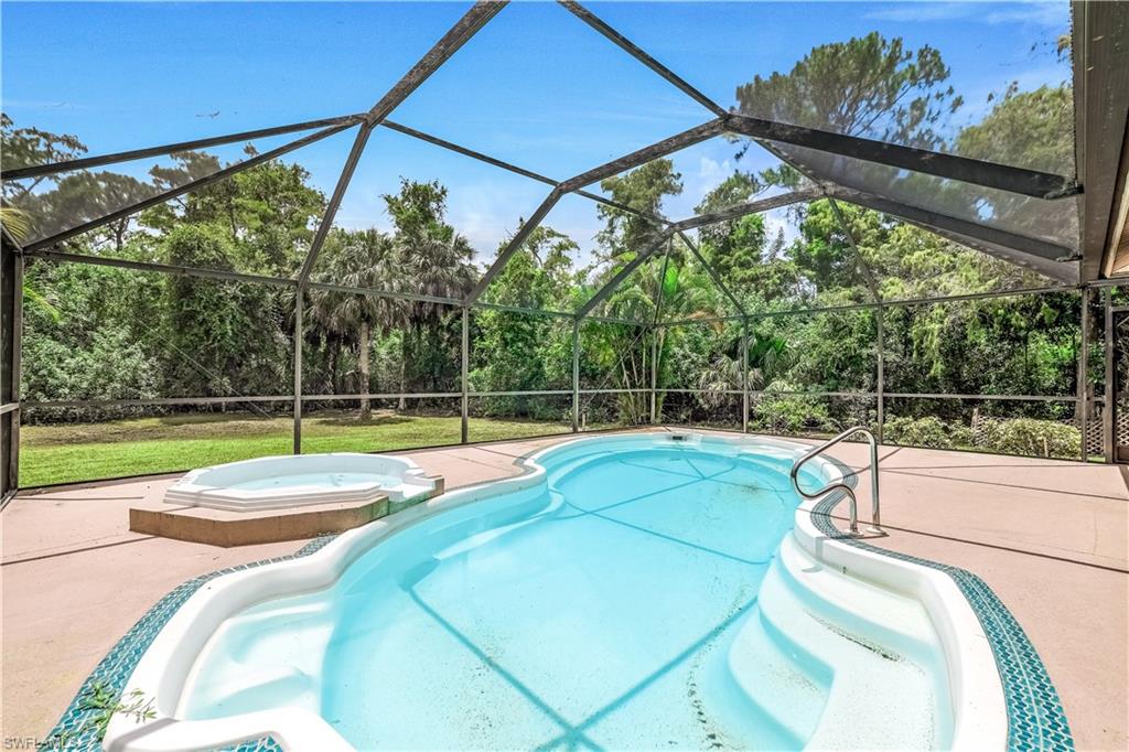 LOGAN WOODS - Residential