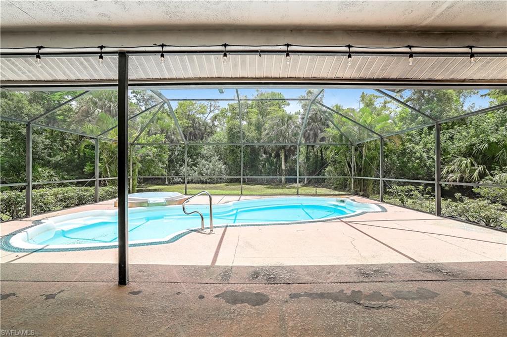 LOGAN WOODS - Residential