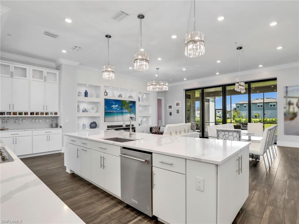 CORKSCREW ESTATES - Residential