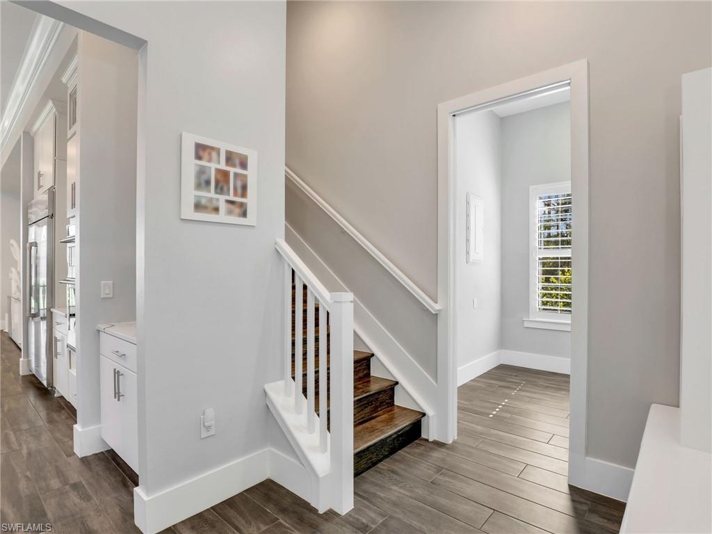 CORKSCREW ESTATES - Residential