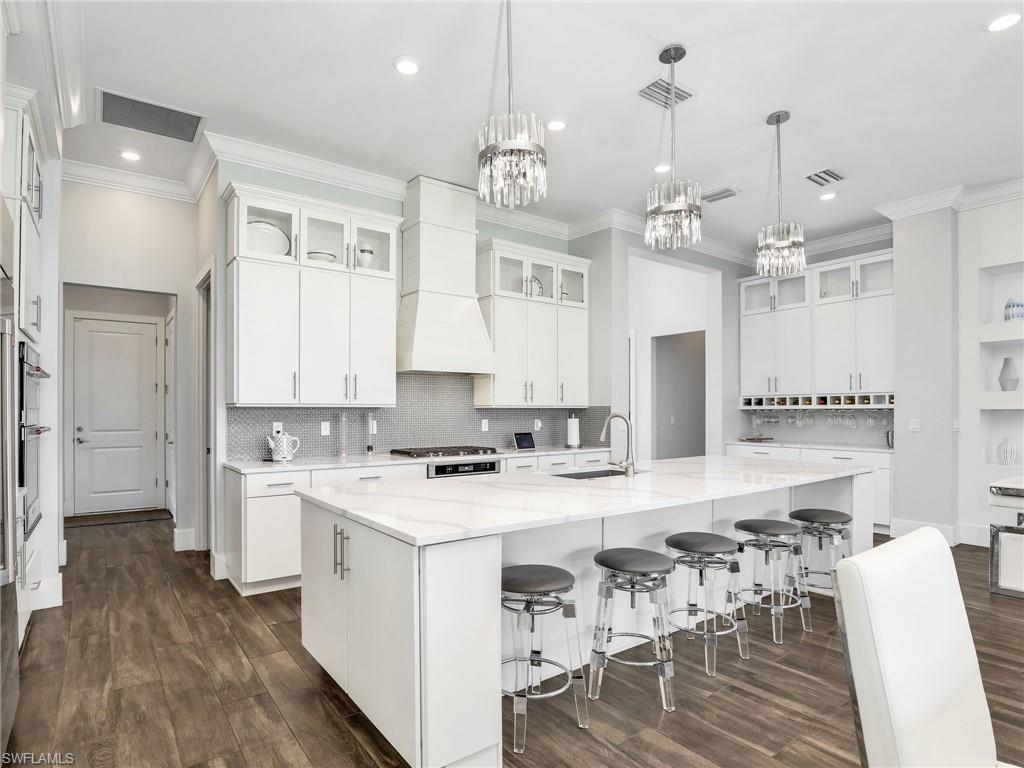 CORKSCREW ESTATES - Residential