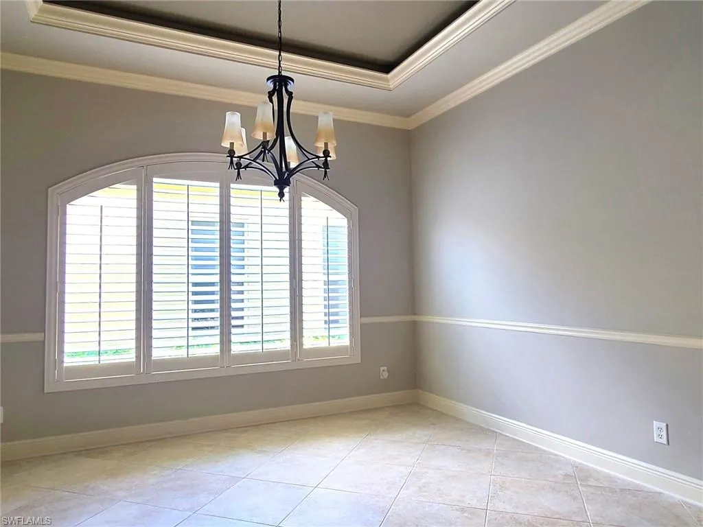 Bonita Springs, Florida 34135, United States, 3 Bedrooms Bedrooms, ,2 BathroomsBathrooms,Residential,Contingent,48225