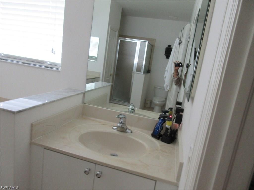 CORAL LAKES - Residential