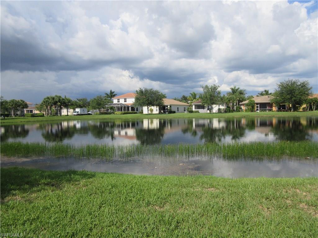CORAL LAKES - Residential