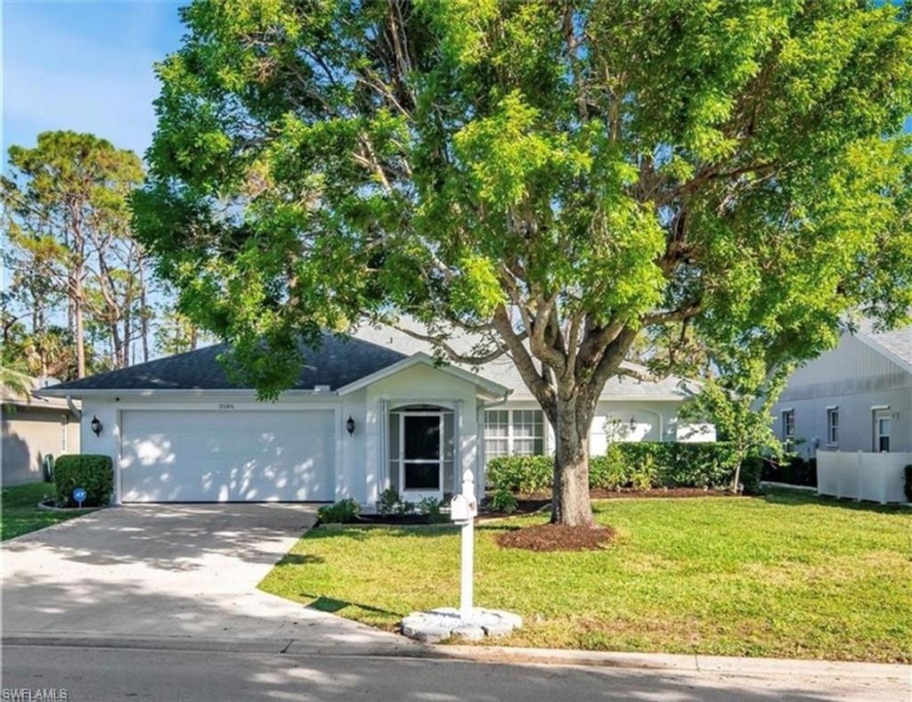 Photo of 3586 Kent DR, NAPLES, FL 34112 (MLS # 226020172)