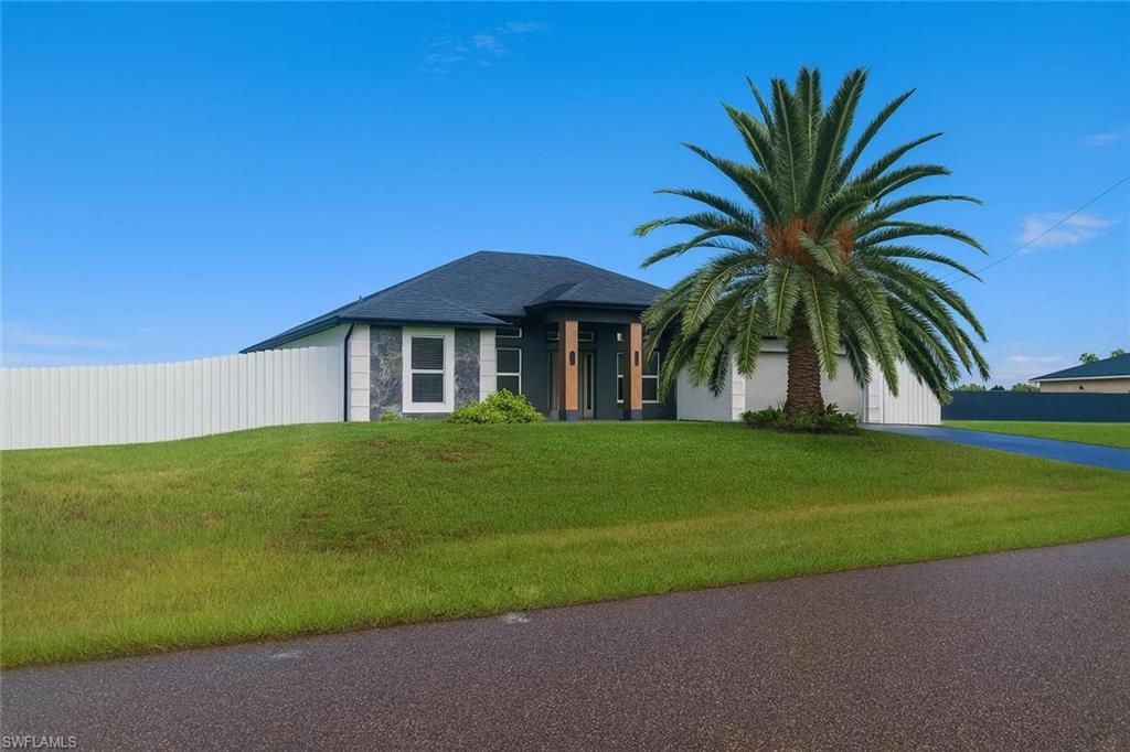 CAPE CORAL - Residential Lease