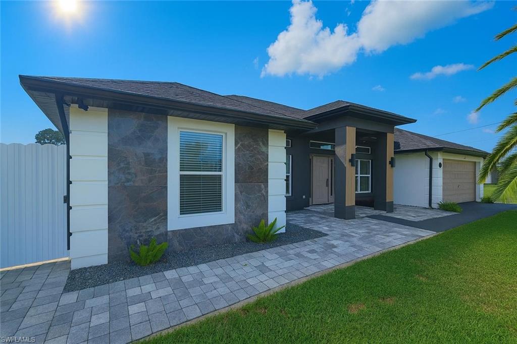 CAPE CORAL - Residential Lease