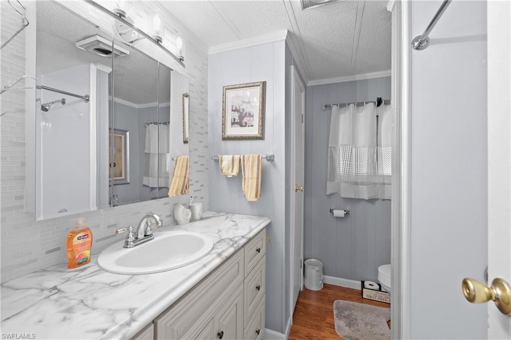 IMPERIAL HARBOR - Residential