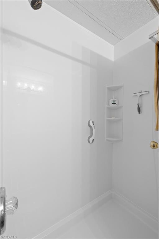 IMPERIAL HARBOR - Residential