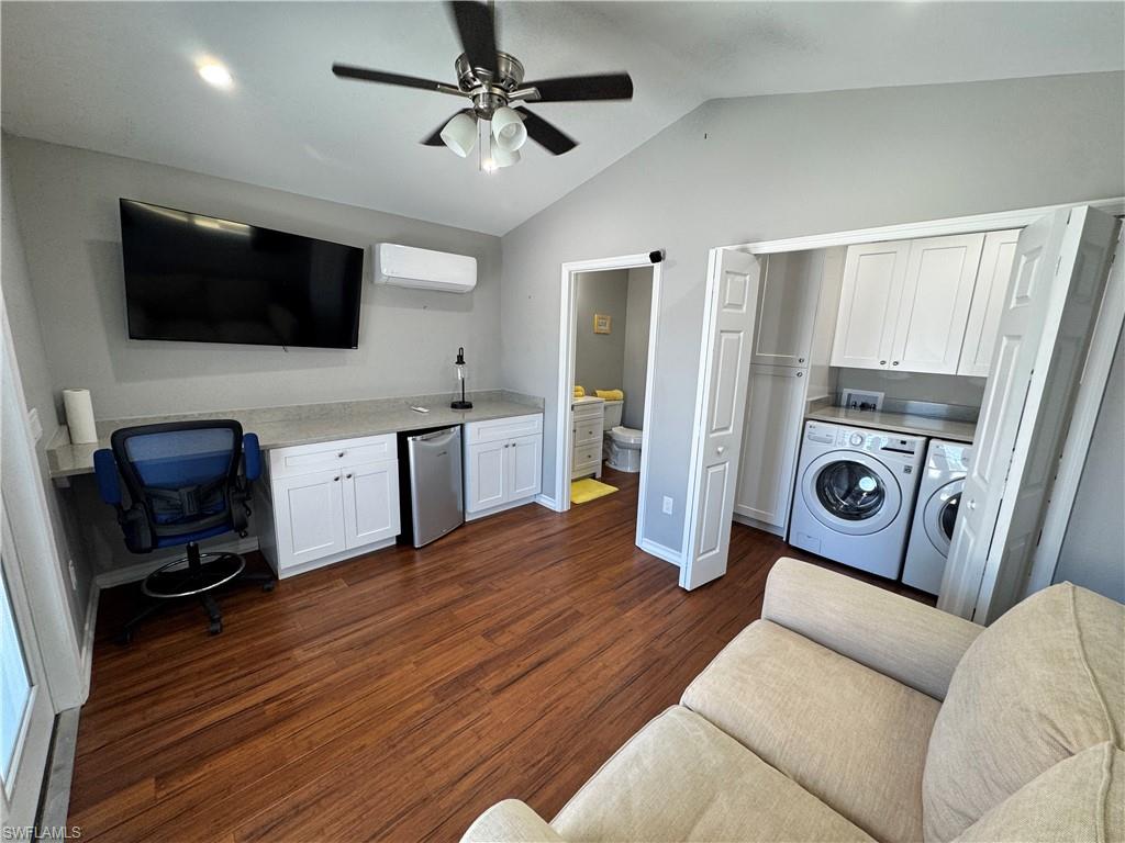 RIVERBEND MOTORCOACH RESORT - Land