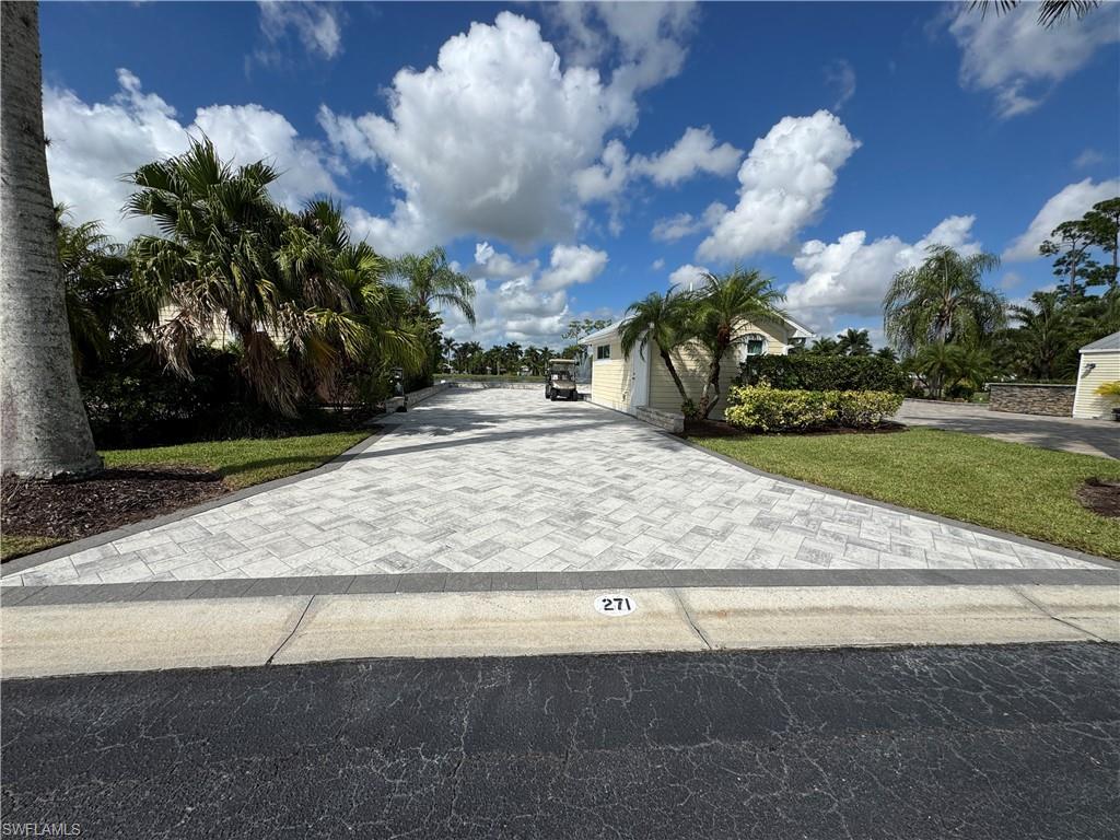 RIVERBEND MOTORCOACH RESORT - Land