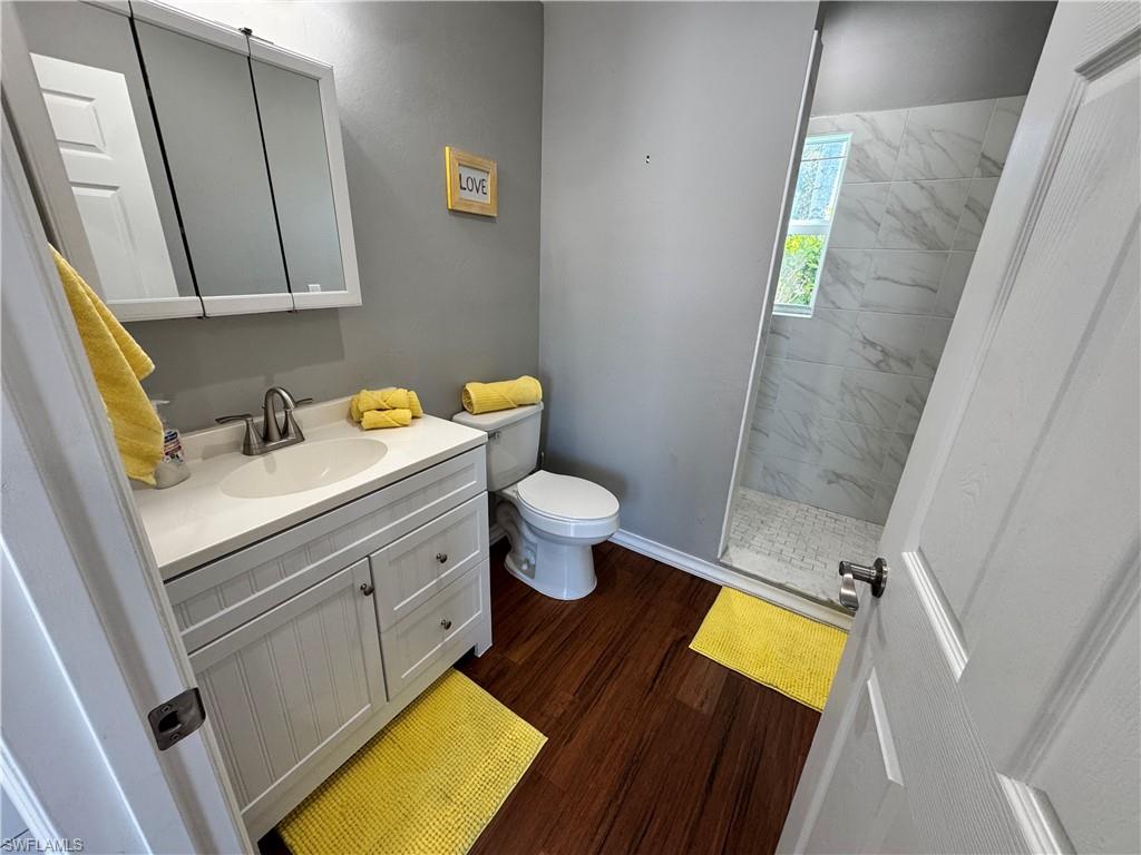 RIVERBEND MOTORCOACH RESORT - Land