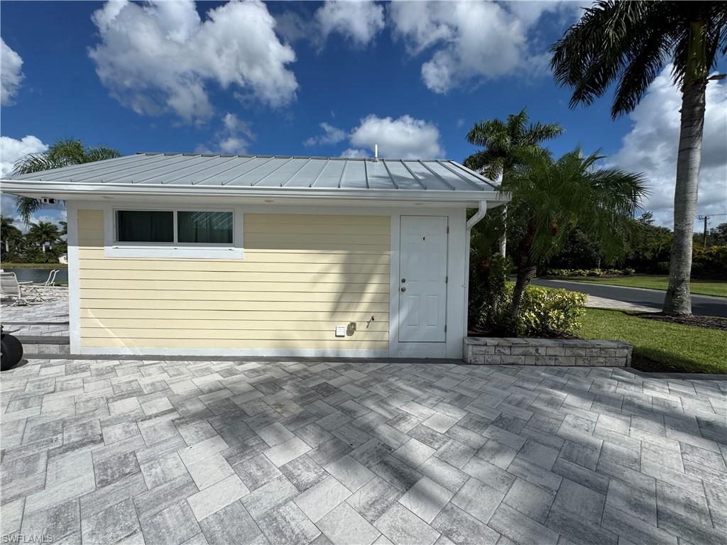 RIVERBEND MOTORCOACH RESORT - Land