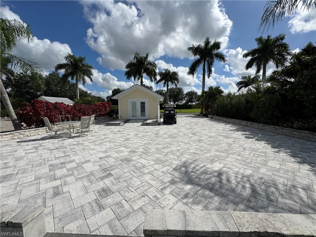 RIVERBEND MOTORCOACH RESORT - Land