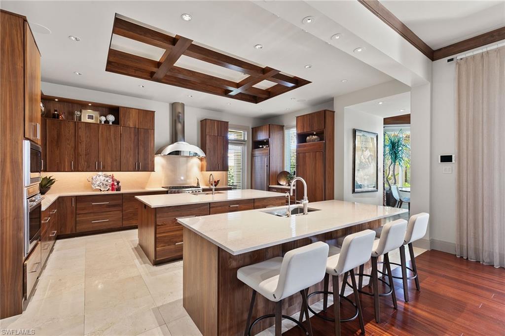 OLDE NAPLES - Residential