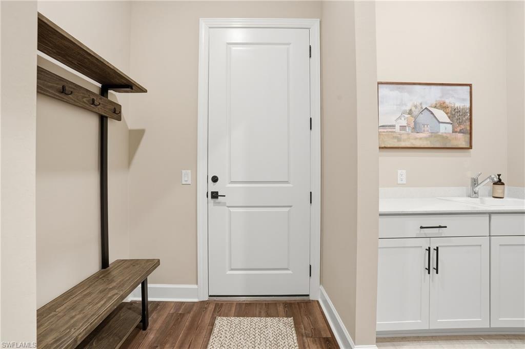 VERDANA VILLAGE - Residential Lease