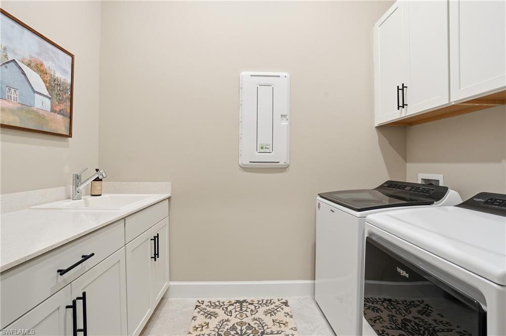 VERDANA VILLAGE - Residential Lease