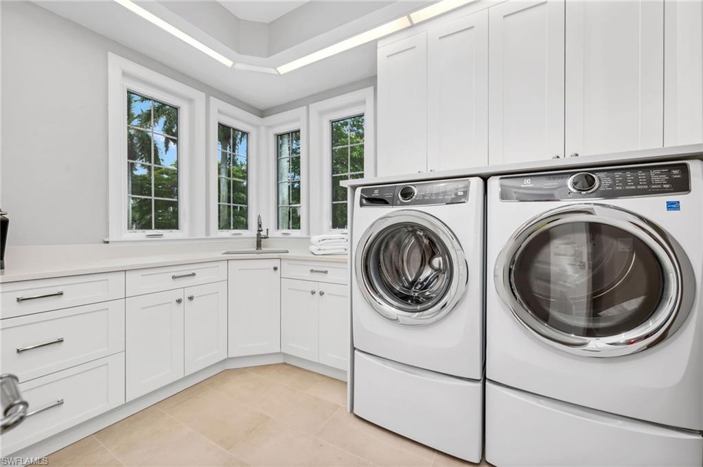 ESTATES AT GREY OAKS - Residential