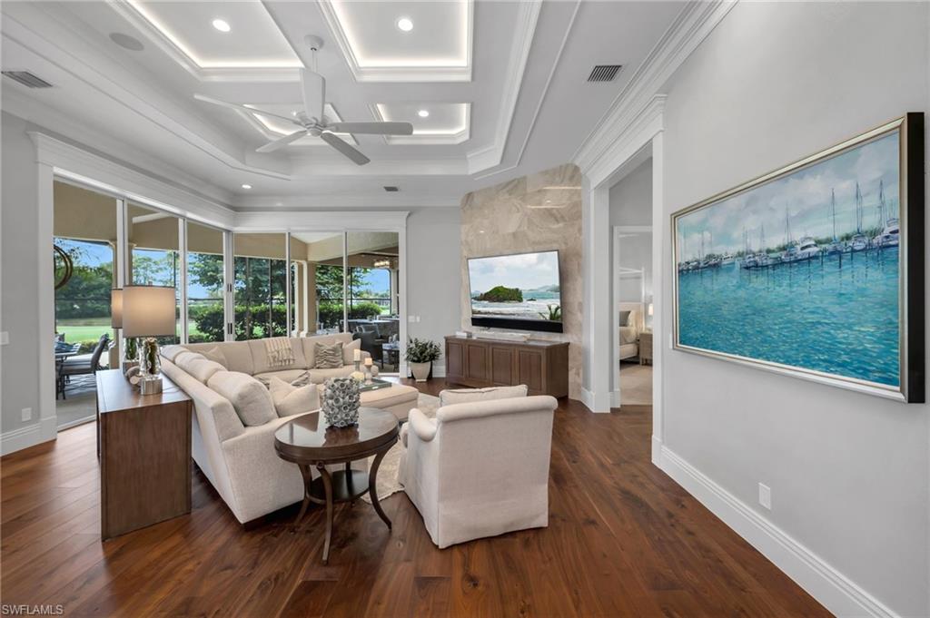 ESTATES AT GREY OAKS - Residential