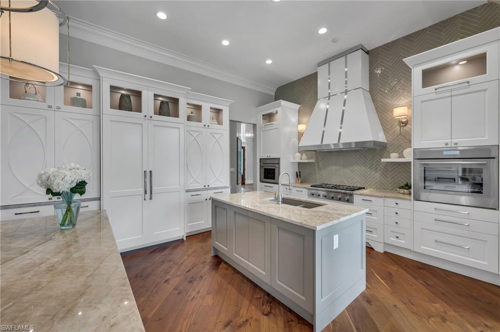 ESTATES AT GREY OAKS - Residential