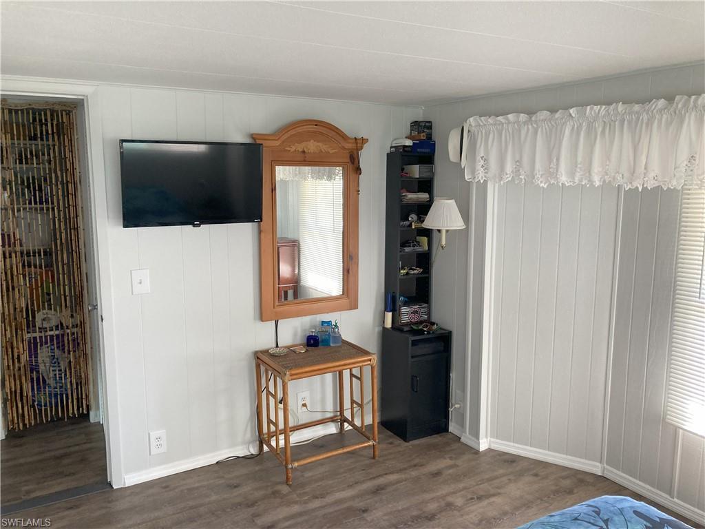 FLAMINGO BAY - Residential