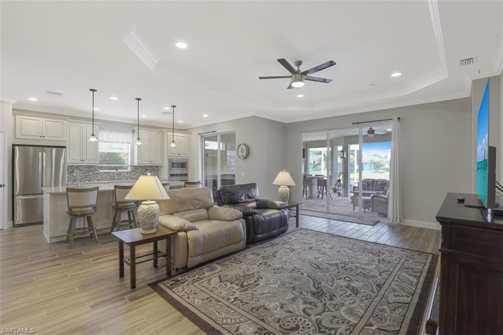 SANDOVAL - Residential