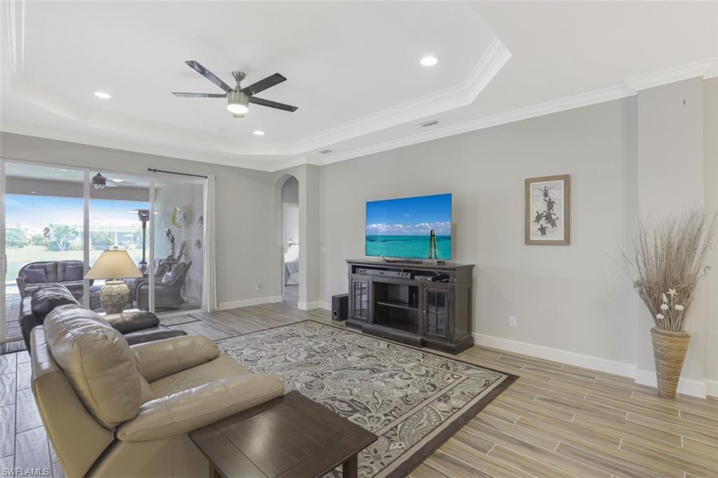 SANDOVAL - Residential