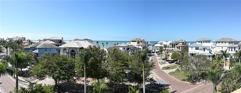 BAREFOOT BEACH - Residential