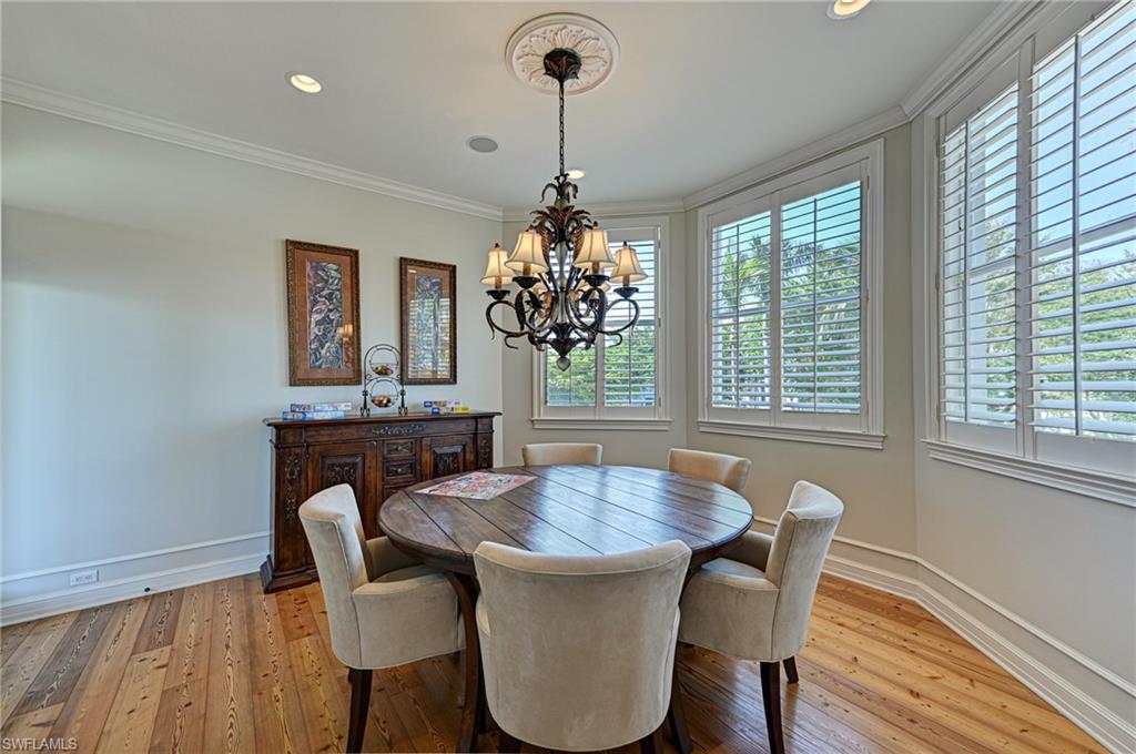 BAREFOOT BEACH - Residential