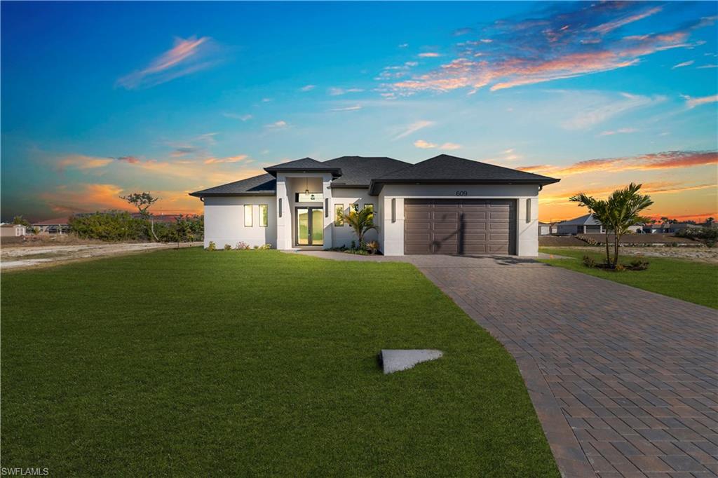 CAPE CORAL - Residential