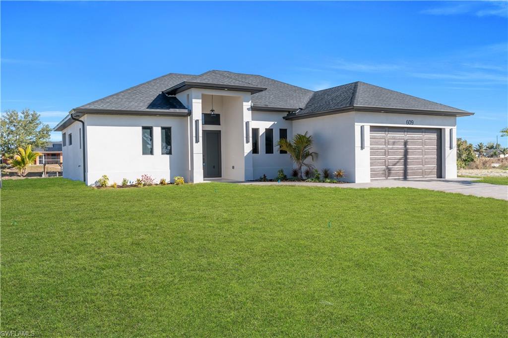 CAPE CORAL - Residential