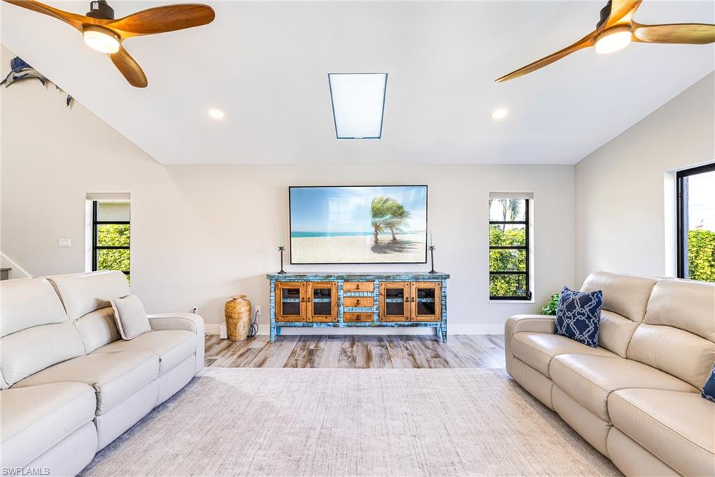 PALACO GRANDE - Residential Lease