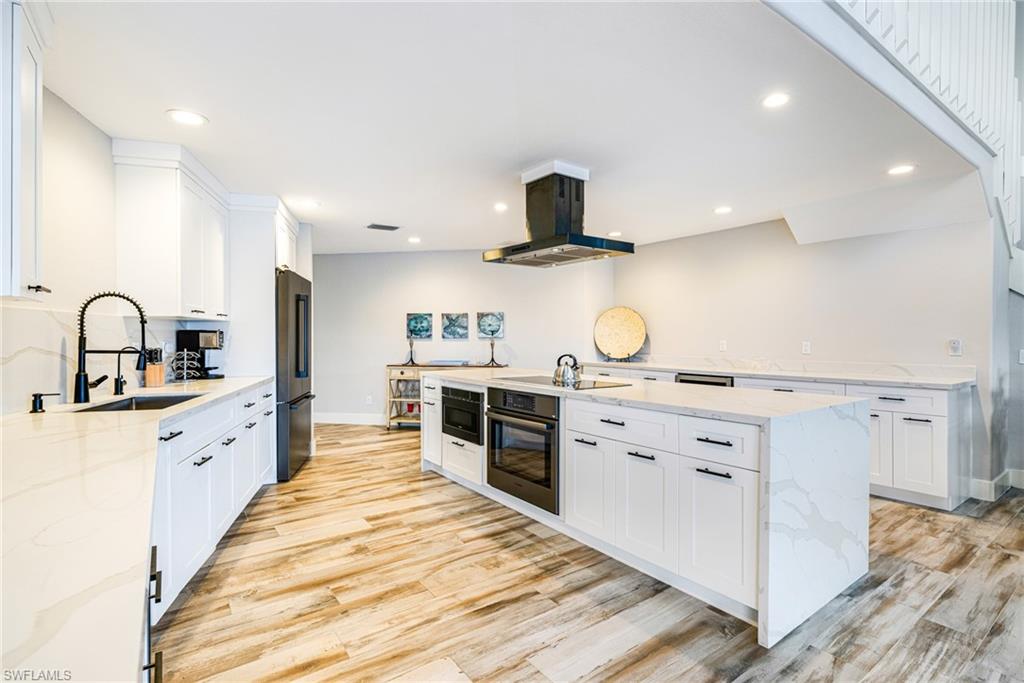 PALACO GRANDE - Residential Lease