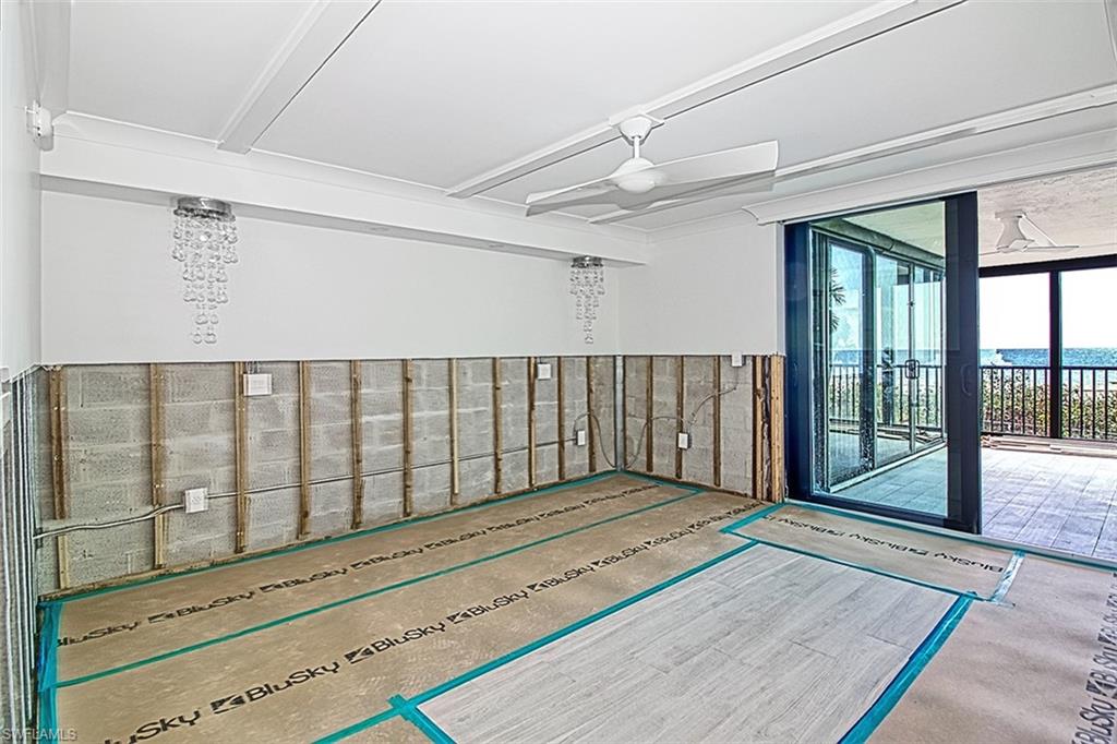 ATRIUM CONDO - Residential