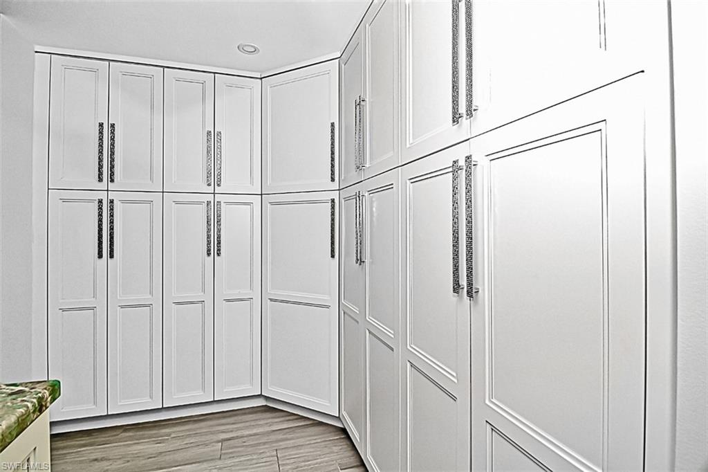 ATRIUM CONDO - Residential