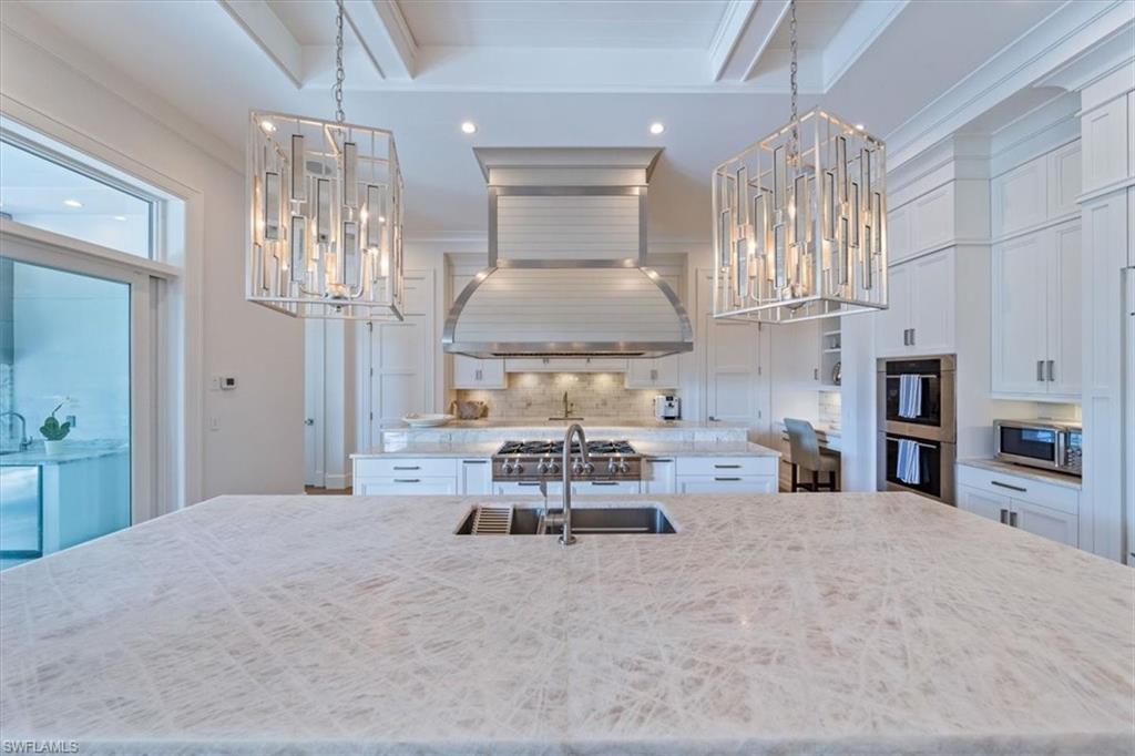 AQUALANE SHORES - Residential