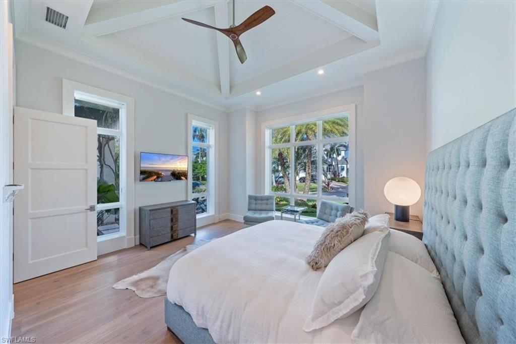 AQUALANE SHORES - Residential