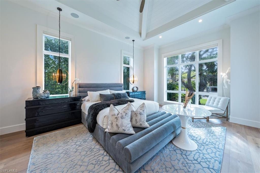 AQUALANE SHORES - Residential