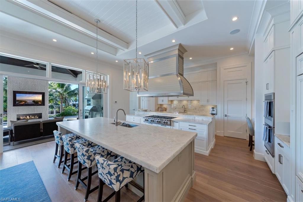 AQUALANE SHORES - Residential