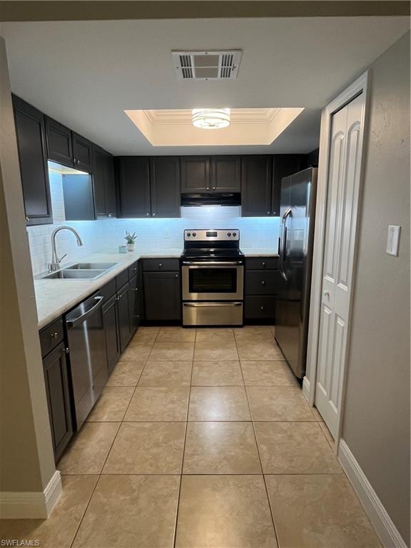 THE GREENS - Residential