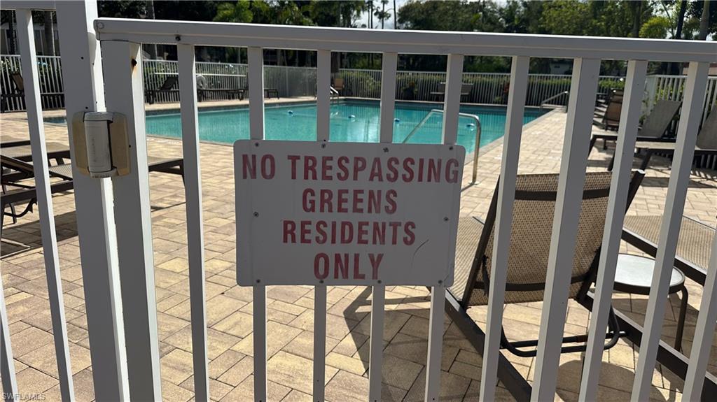 THE GREENS - Residential