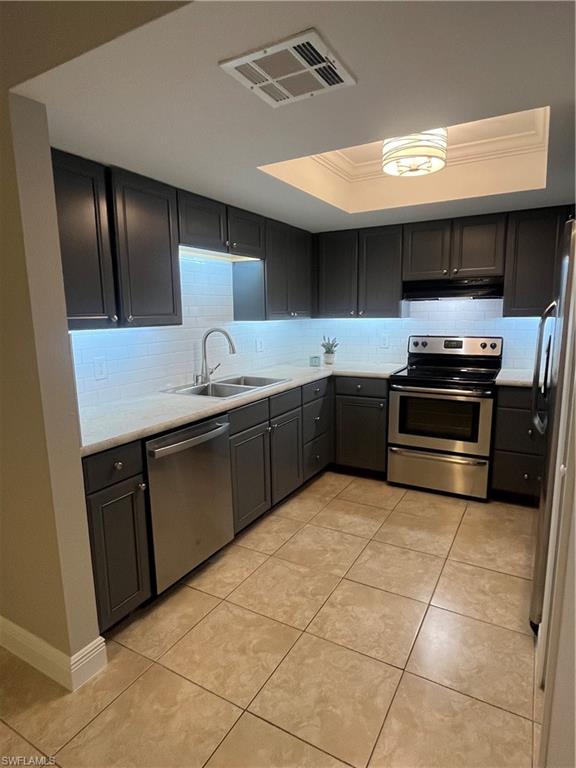 THE GREENS - Residential