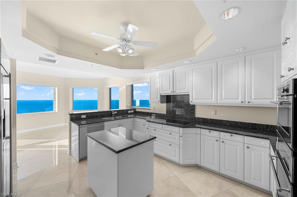 REMINGTON AT BAY COLONY - Residential