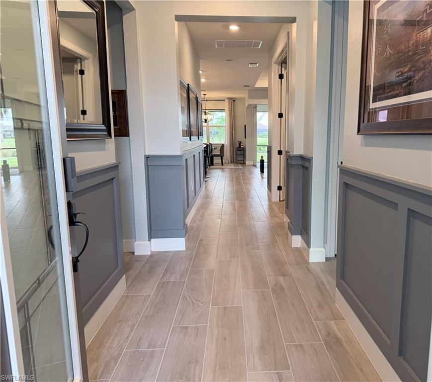 NORTHRIDGE - Residential