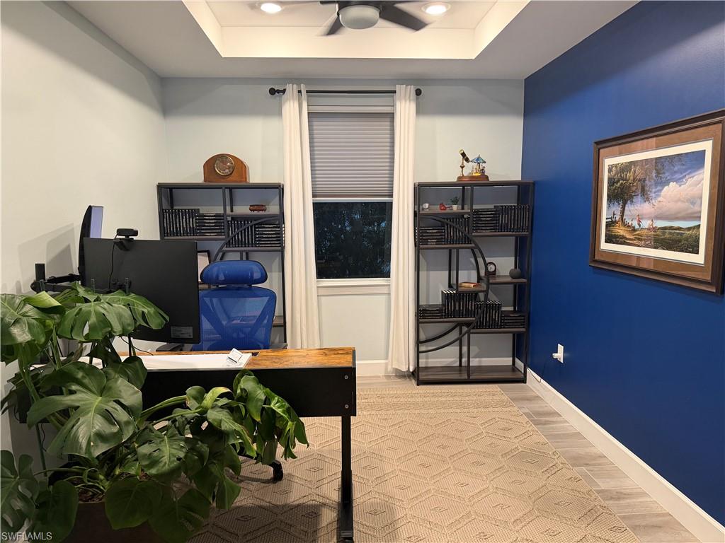 NORTHRIDGE - Residential