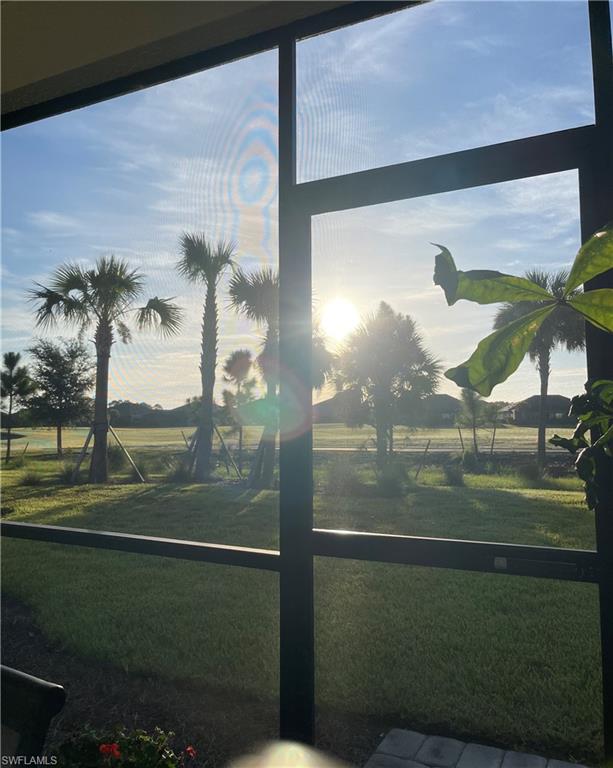 NORTHRIDGE - Residential