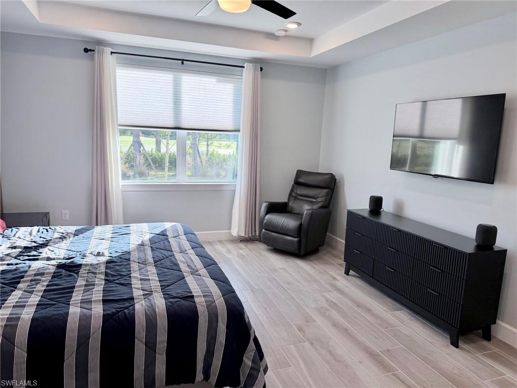 NORTHRIDGE - Residential