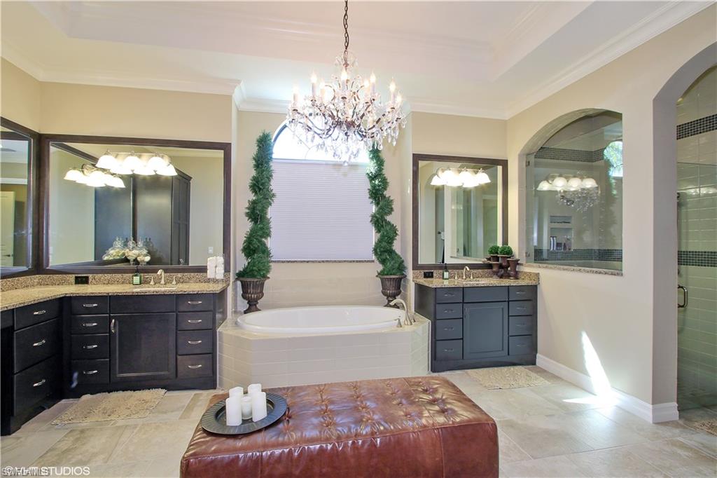 MOSSY GLEN - Residential