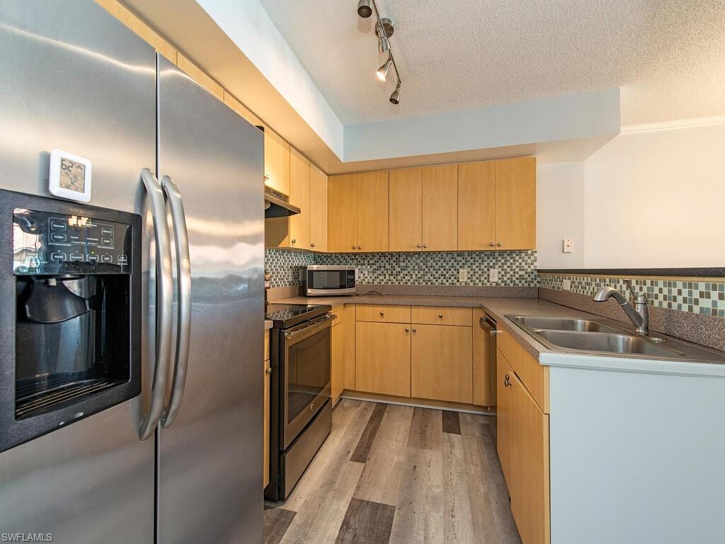 SANCTUARY - Residential